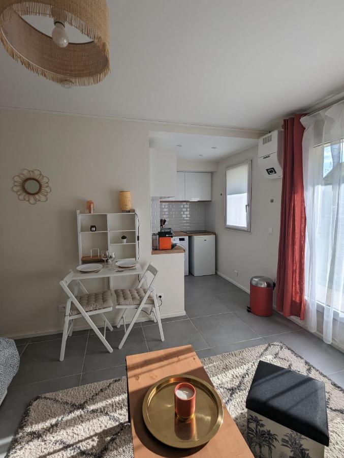Studio Rambouillet, Parc & Foret Apartment Екстериор снимка
