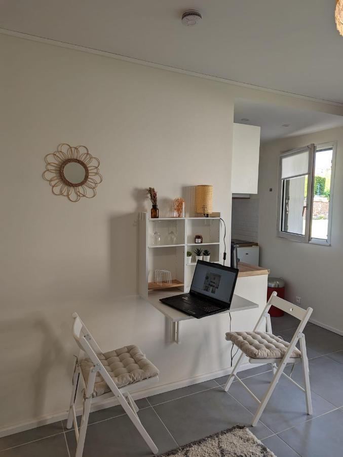 Studio Rambouillet, Parc & Foret Apartment Екстериор снимка