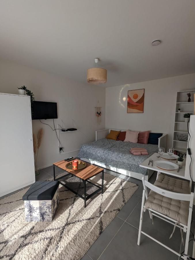 Studio Rambouillet, Parc & Foret Apartment Екстериор снимка